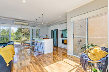 Listing image for 6 Oakbella Parade, Harrisdale  WA  6112