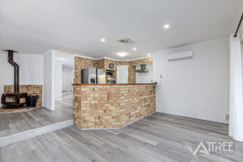 Listing image for 17 Endeavour Court, Thornlie  WA  6108