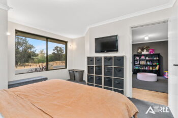 Listing image for 20 Shannon Ramble, Gosnells  WA  6110