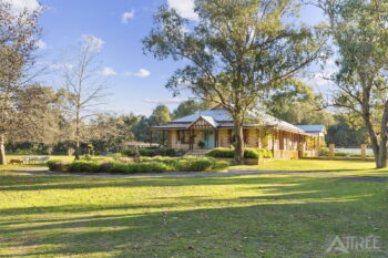 Listing image for 76 Follington Place, Banjup  WA  6164