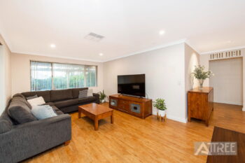 Listing image for 13 Valleyview Trail, Canning Vale  WA  6155