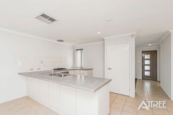 Listing image for 32 Pershing Link, Harrisdale  WA  6112