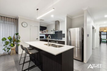 Listing image for 7 Westland Way, Hilbert  WA  6112