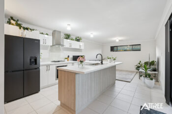 Listing image for 44 Carbeen View, Piara Waters  WA  6112