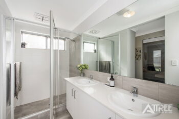 Listing image for 5 Claymore Place, Piara Waters  WA  6112