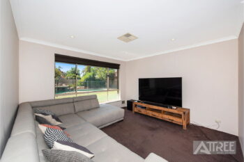 Listing image for 33 Romulea Mews, Canning Vale  WA  6155