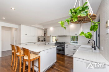 Listing image for 25 Ashmore Avenue, Canning Vale  WA  6155