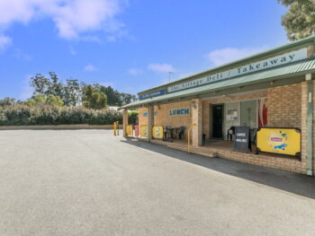 Listing image for 11/351 Hawtin Road, Forrestfield  WA  6058