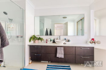 Listing image for 6 Camelot Court, Thornlie  WA  6108