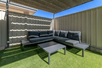 Listing image for 8 Hayford Road, Haynes  WA  6112