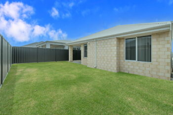 Listing image for 404 Torwood Avenue, Treeby  WA  6164