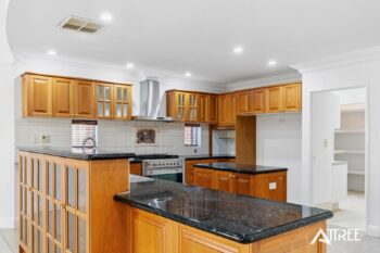 Listing image for 89 Bennett Drive, Canning Vale  WA  6155