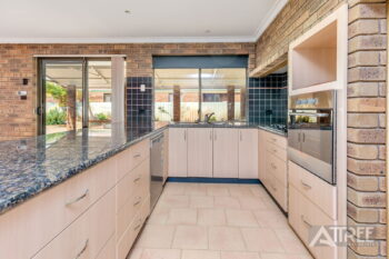 Listing image for 36 Kingsford Way, Huntingdale  WA  6110