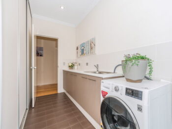 Listing image for 4 Annandale Way, Harrisdale  WA  6112