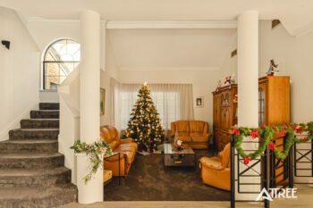 Listing image for 4 Illawarra Crescent, Canning Vale  WA  6155