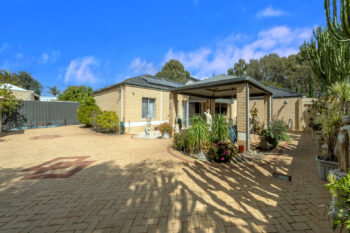 Listing image for 10 Fitzgerald Loop, Canning Vale  WA  6155