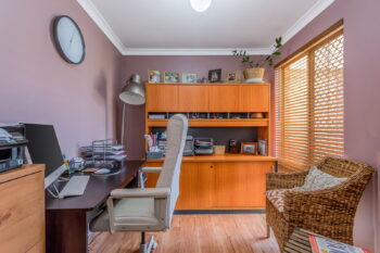 Listing image for 10 Mulga Place, Thornlie  WA  6108