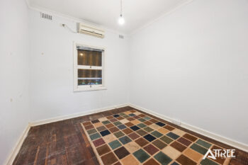 Listing image for 233 Winterfold Road, Coolbellup  WA  6163