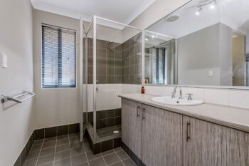 Listing image for 10 Cornforth Way, Piara Waters  WA  6112