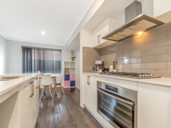 Listing image for 8 Boranup Rise, Piara Waters  WA  6112