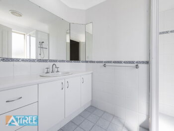 Listing image for 27 Rufford Lane, Canning Vale  WA  6155