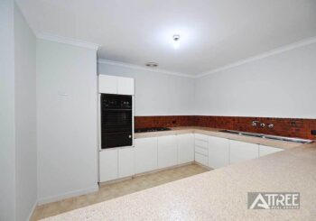 Listing image for 14 Ailsworth Court, Thornlie  WA  6108