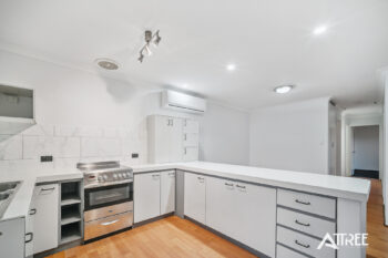 Listing image for 1/176 Cammillo Road, Kelmscott  WA  6111