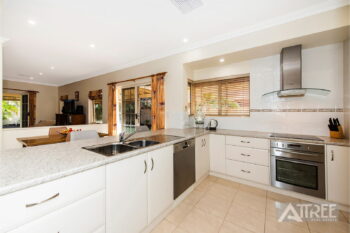 Listing image for 55 Bennett Drive, Canning Vale  WA  6155