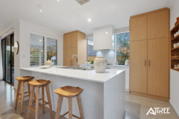 Listing image for 32 Flowerfield Loop, Southern River  WA  6110