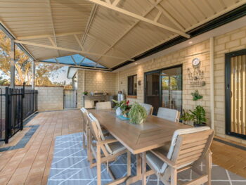 Listing image for 74 Fieldview Chase, Oakford  WA  6121