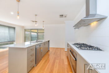 Listing image for 4 Olinda Street, Harrisdale  WA  6112