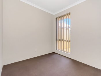 Listing image for 1/35 Barfield Road, Hammond Park  WA  6164