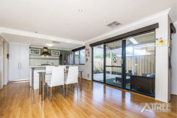 Listing image for 4/194 Boardman Road, Canning Vale  WA  6155