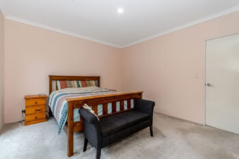 Listing image for 7 Bauxite Road, Treeby  WA  6164