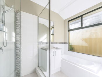 Listing image for 5 Linkwater Pass, Southern River  WA  6110