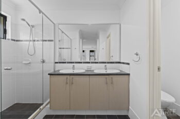 Listing image for 38 Greenshank Road, Harrisdale  WA  6112