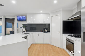 Listing image for 13 Sandalwood Avenue, Byford  WA  6122