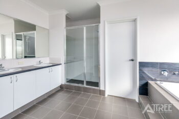 Listing image for 21 Fairweather Drive, Piara Waters  WA  6112