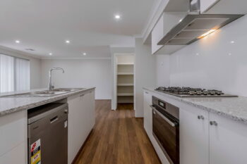 Listing image for 404 Torwood Avenue, Treeby  WA  6164