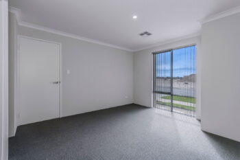 Listing image for 404 Torwood Avenue, Treeby  WA  6164