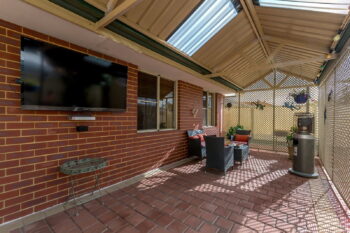 Listing image for 29 Fairfield Gardens, Canning Vale  WA  6155