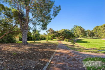 Listing image for 136 Burrendah Boulevard, Willetton  WA  6155