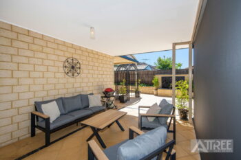Listing image for 5 Glentrool Gardens, Canning Vale  WA  6155