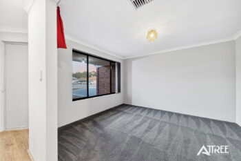 Listing image for 19 Brolga Grove, Seville Grove  WA  6112