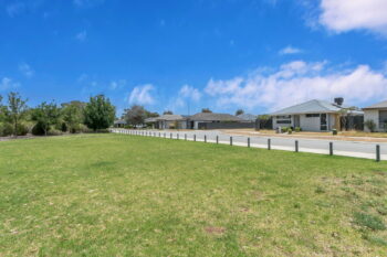 Listing image for 35 Markwell Avenue, Haynes  WA  6112