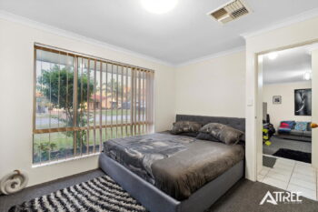 Listing image for 12 Embassy Court, Thornlie  WA  6108