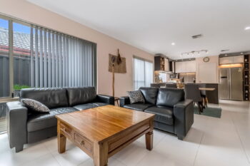 Listing image for 7 Bauxite Road, Treeby  WA  6164