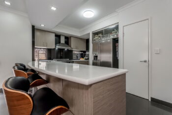 Listing image for 10 Hillview Place, Thornlie  WA  6108