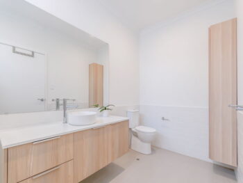 Listing image for 5 Catseye Walk, Treeby  WA  6164