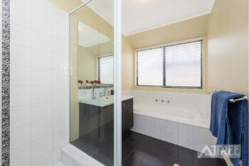 Listing image for 31 Kooya Way, Wattle Grove  WA  6107